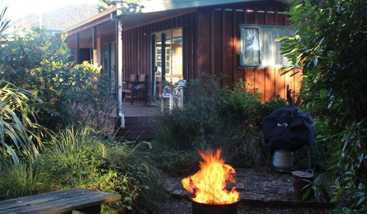 riversong cottage cropped-1